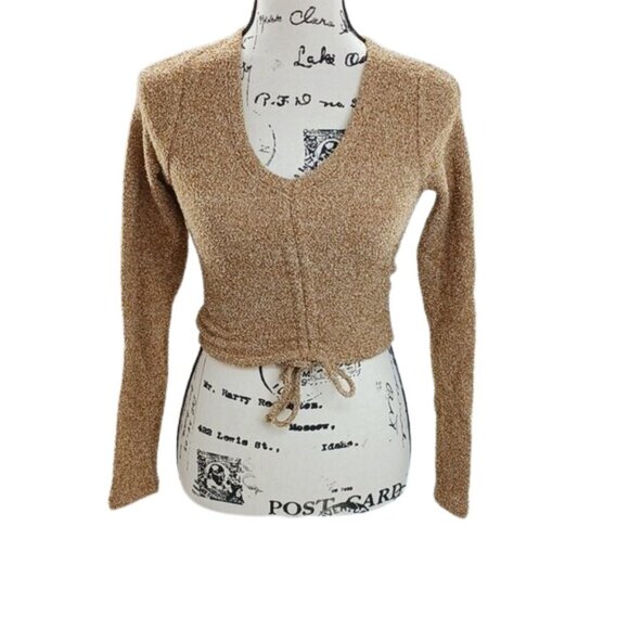 Wild Fable Sweater Ruched V Neck Cropped Long Sleeve Fuzzy Womens Size XS - Picture 2 of 6